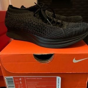 Nike flyknit racers